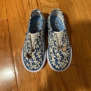 Toddler girls NWOT never worn